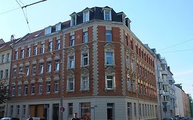 Flat in neo country style aus Gründerzeit bis 6 Person